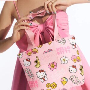 Aloha Collection Hello Kitty  Mini Tripper Hawaiʻi Kawaii Icons NWT